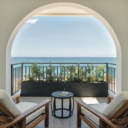Bitzaro Boutique Hotel Закинтос Екстериор снимка