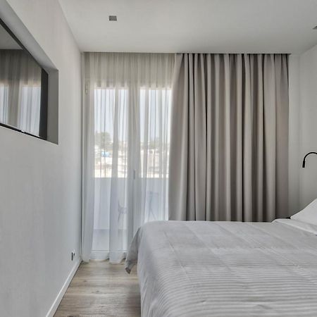 Bitzaro Boutique Hotel Закинтос Екстериор снимка