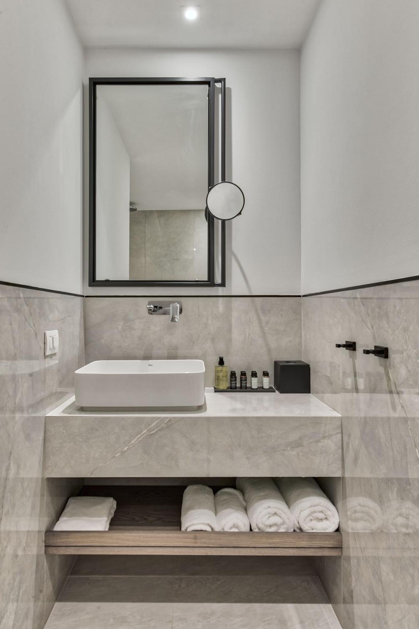 Bitzaro Boutique Hotel Закинтос Екстериор снимка